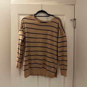 Top size s/m, brand Ninexis